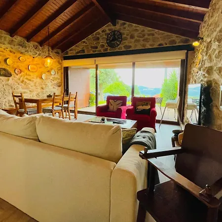 Casa Da Mina - Eido Do Pomar Tatil Evi